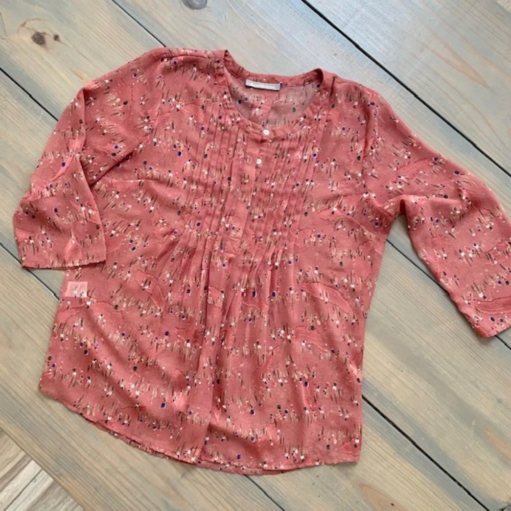 Daniel Rainn Split Neck Pleat Front Long Sleeve Large